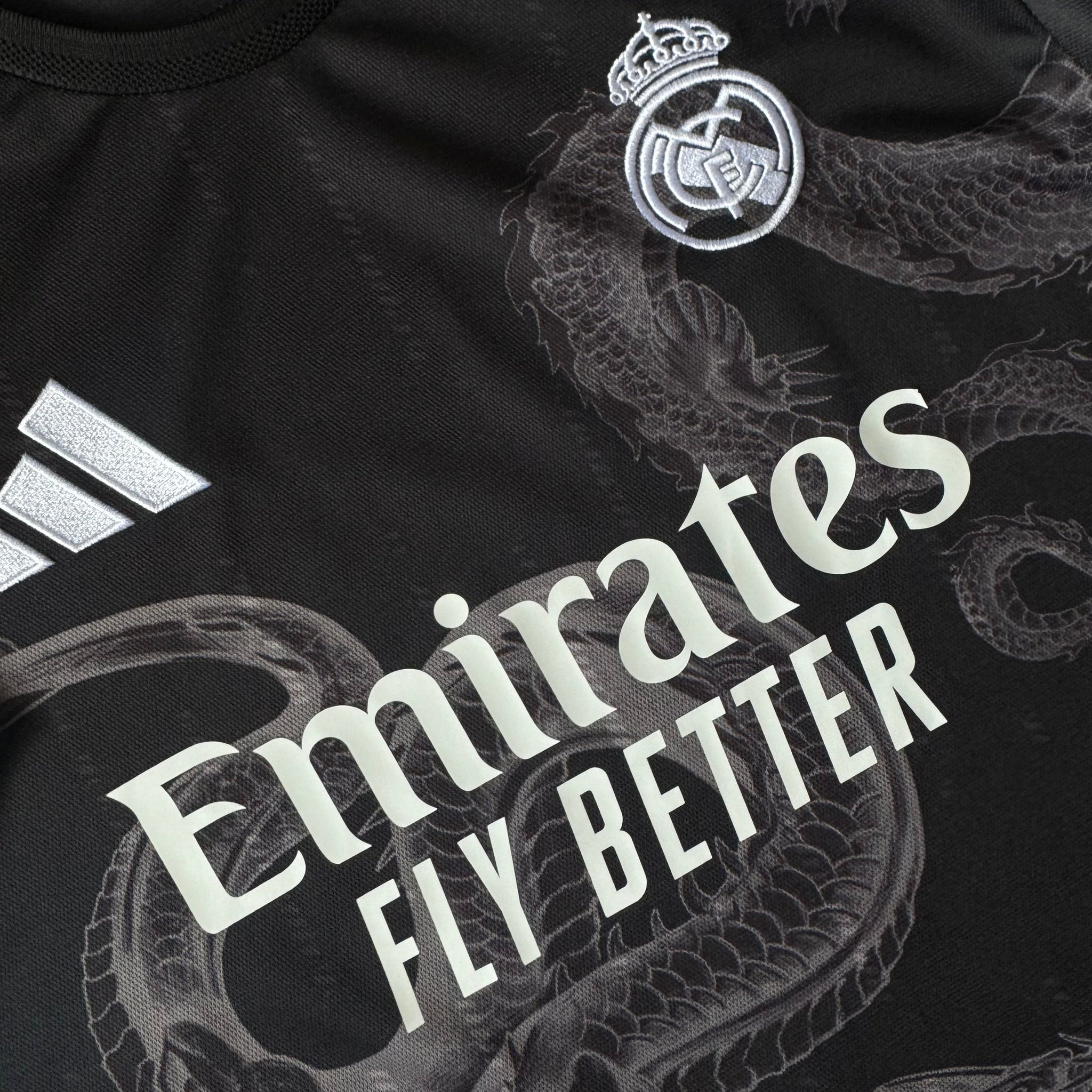 REAL MADRID T-SHIRT DRAGON NOIR