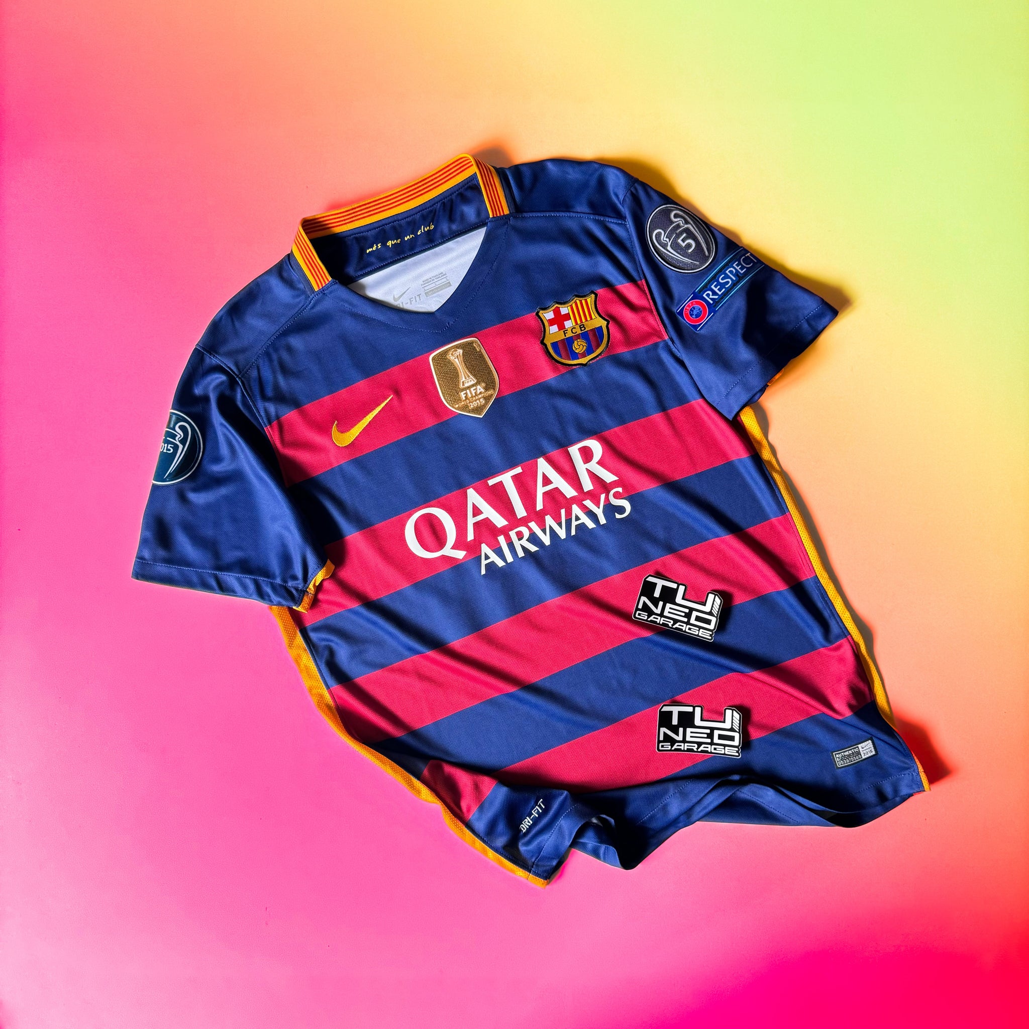 FC BARCELONA T-SHIRT 2015/16 NEYMAR JR #11