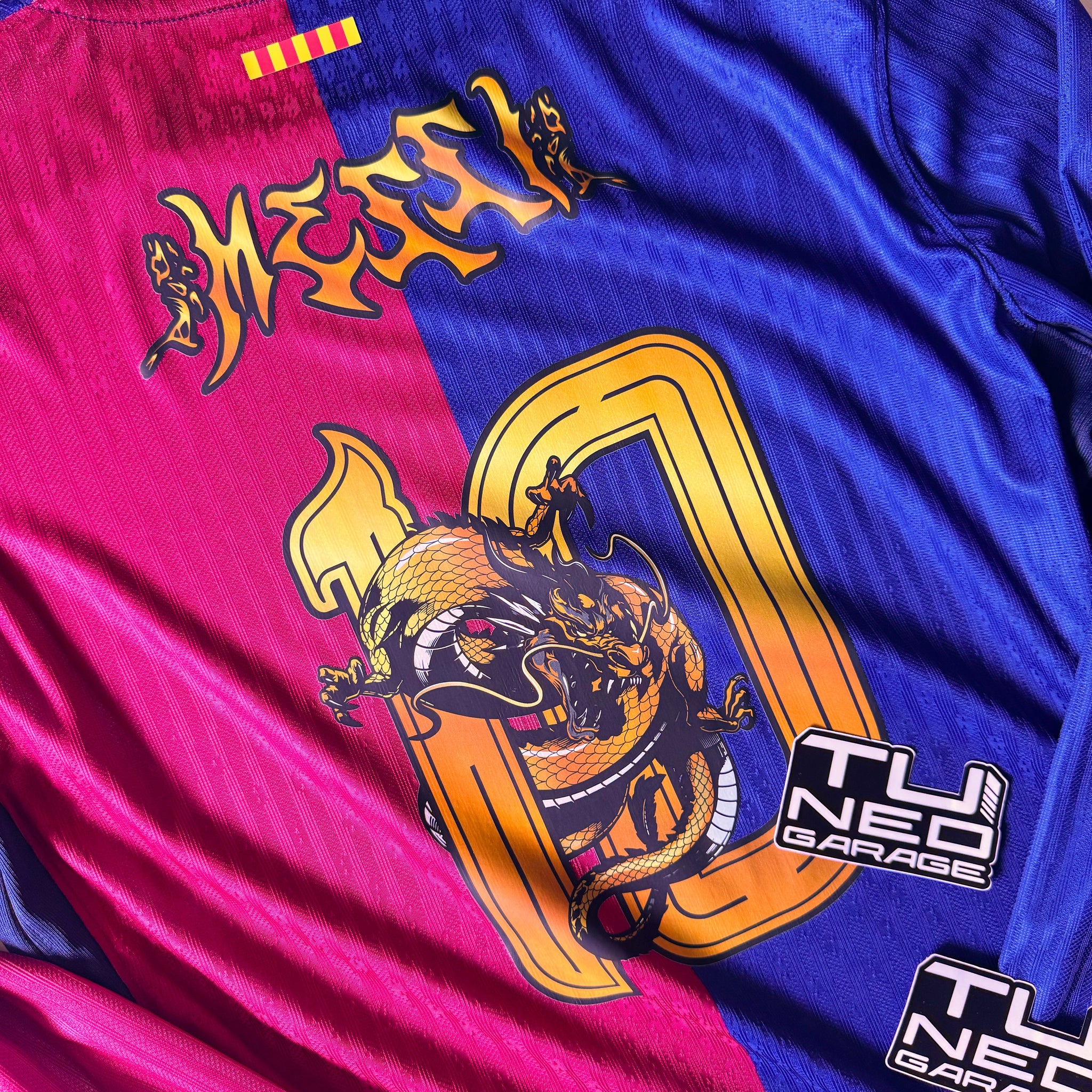 FC BARCELONE 2024/25 MANCHES LONGUES DRAGON MESSI
